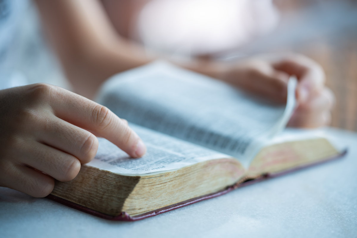 Einfach erklärt: Wie die Bibel entstand